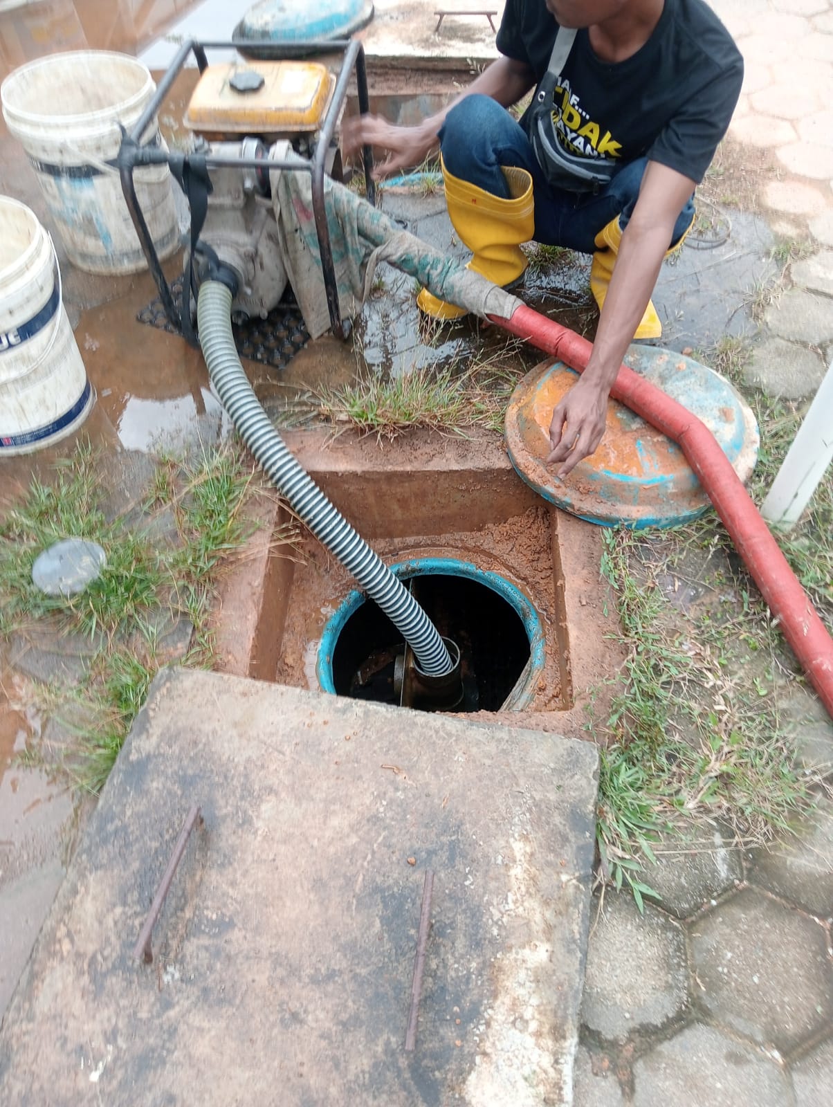 SEDOT WC PONTIANAK img 20251005 wa0013