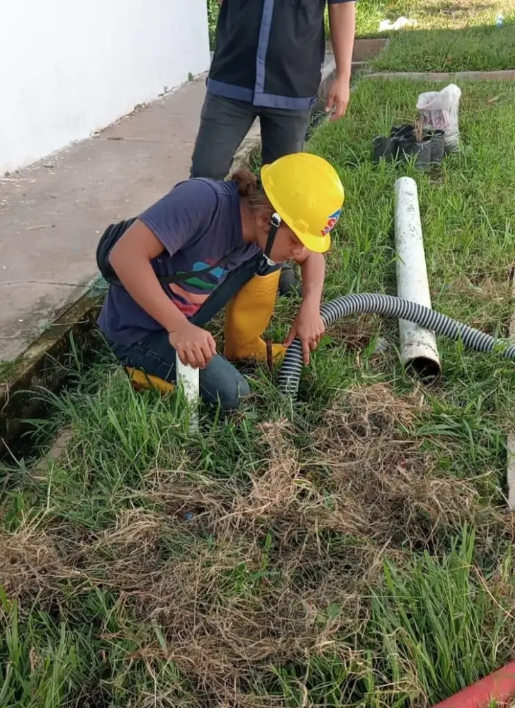 main images 745x1024